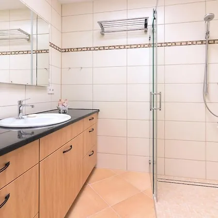 With 3 Bedrooms Ferienhaus