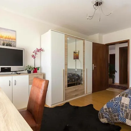 Ferienhaus With 3 Bedrooms *